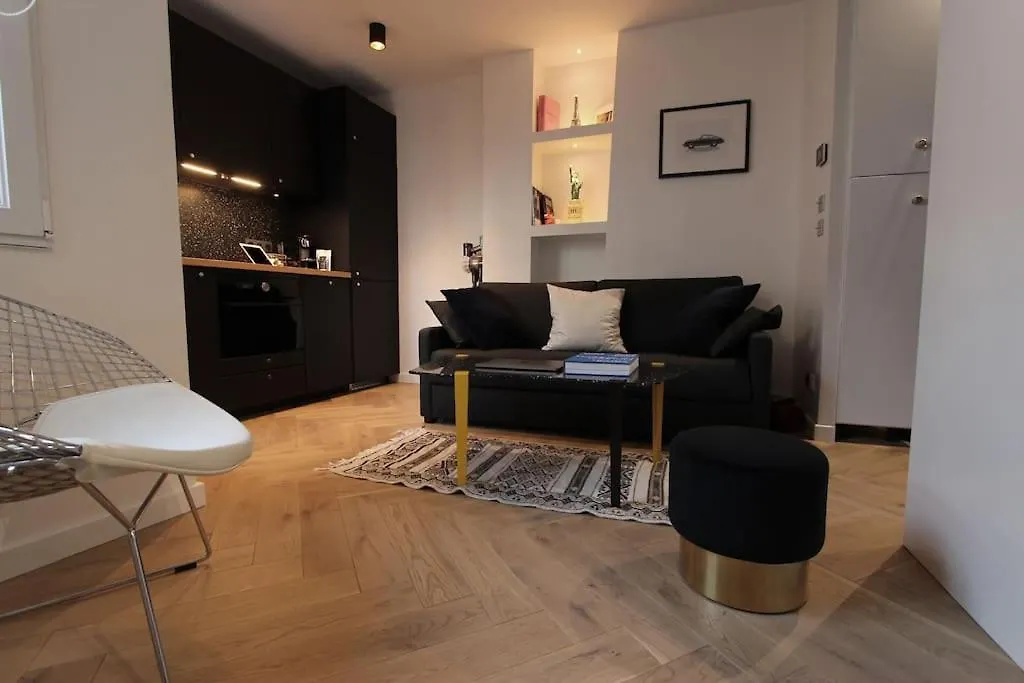 Joli Studio Paris Le Marais - 1'Min Rambuteau Station Apartment