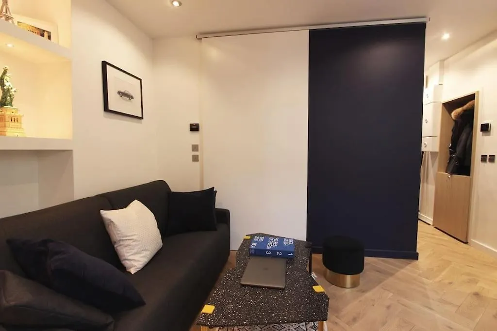 Apartment Joli Studio Paris Le Marais - 1'Min Rambuteau Station France